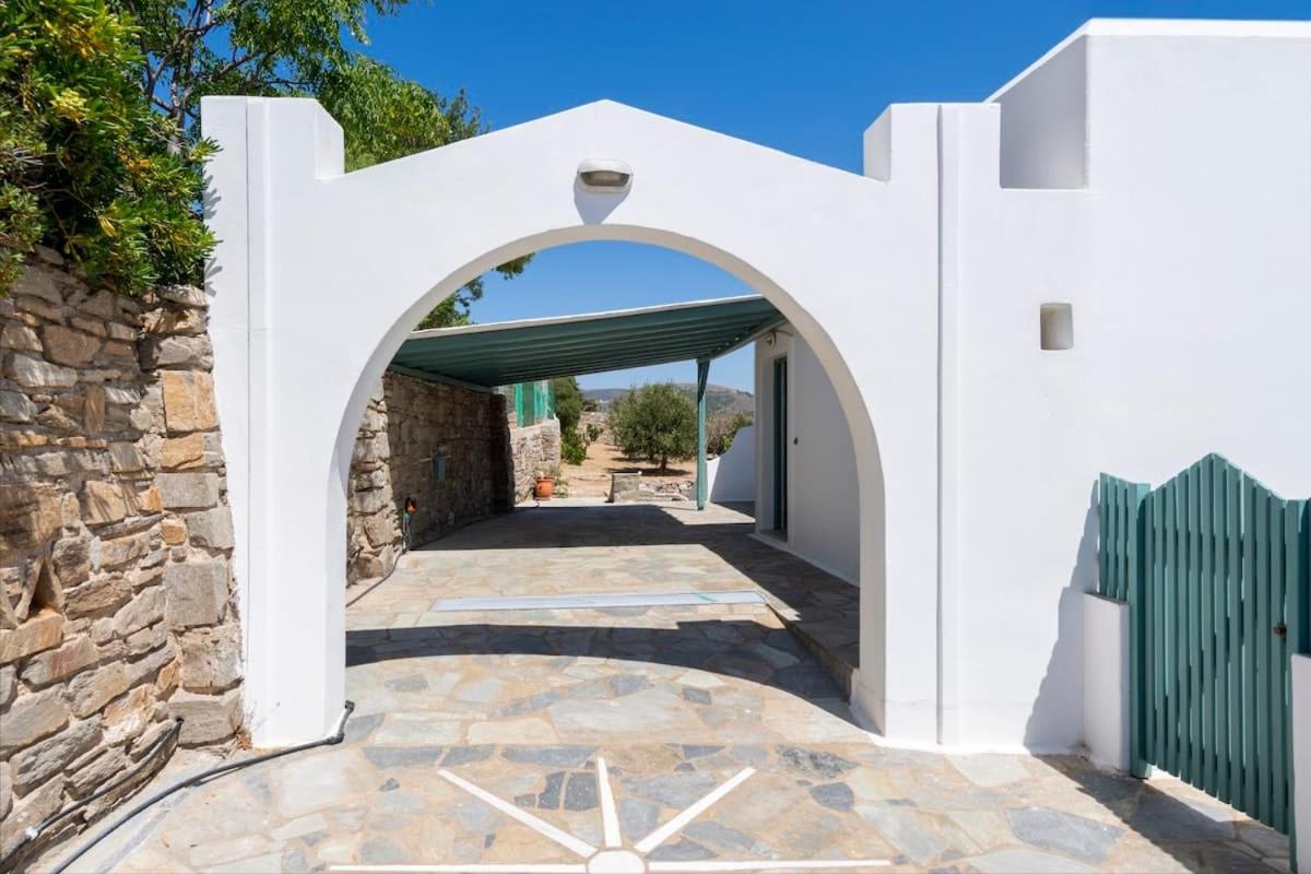 Villa Parikia Cove Mansion Exterior foto